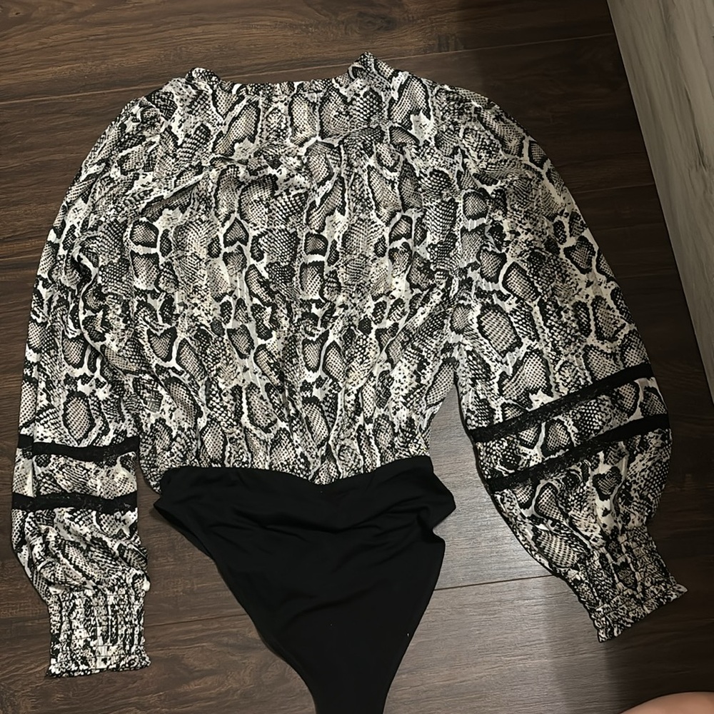 Bodysuit - Picture 5 of 5